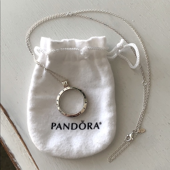Pandora Jewelry - Pandora floating locket